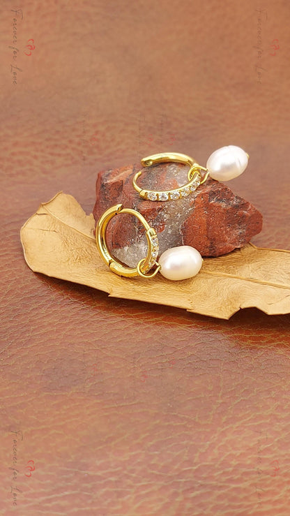18 Karat Gold, Südsee-Perlenohrringe, große Perlenohrringe, Südseeperle, Creolen, Brautohrringe, Huggie-Ohrringe, Geschenk für sie