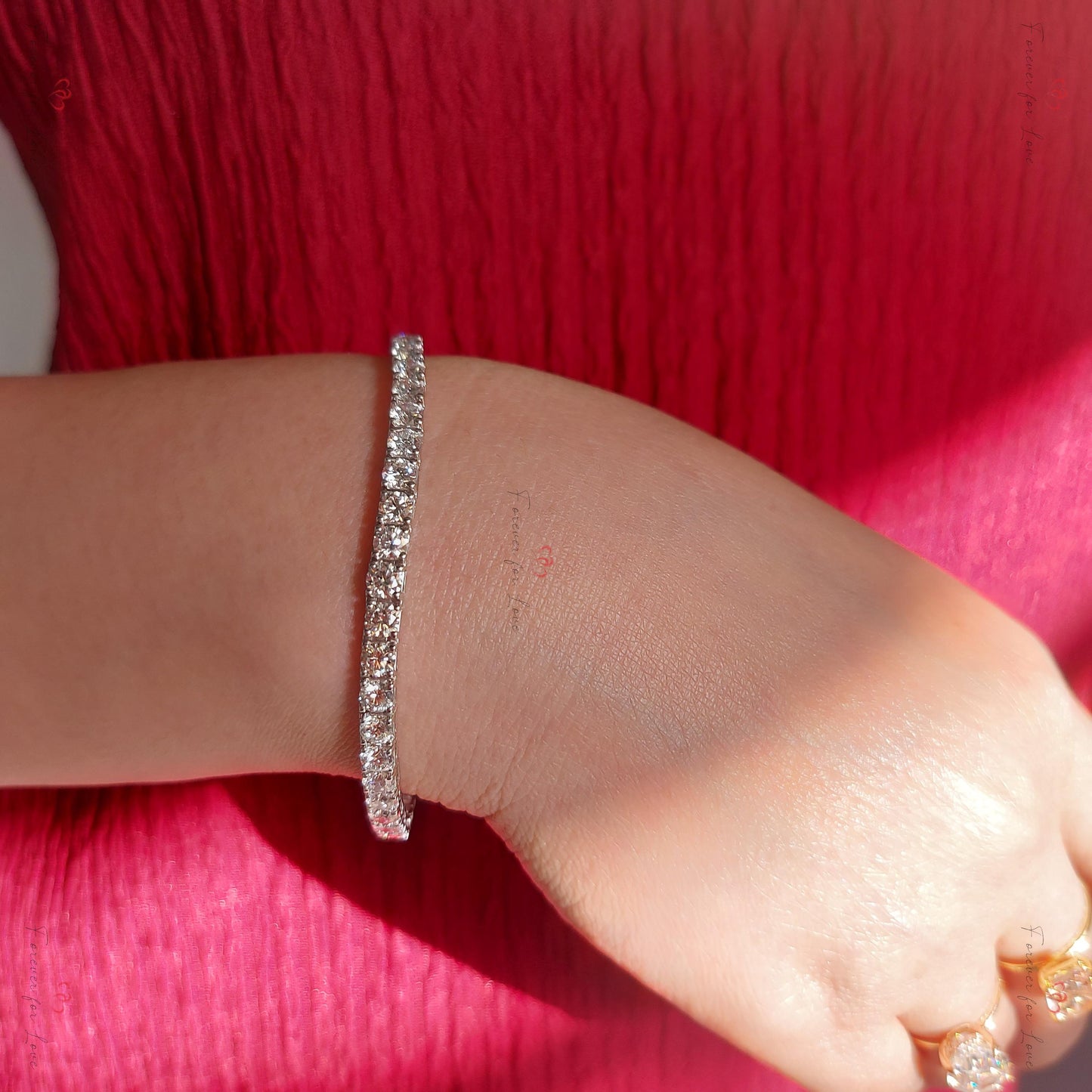 14K Weißgold 6 Karat Diamant Tennisarmband, echtes Diamantarmband, wunderschönes 4 mm rundes weißes Diamantarmband als Geburtstagsgeschenk für Mama Moissanite engagement ring in Gold or Platinum — custom handcrafted by Forever For Love