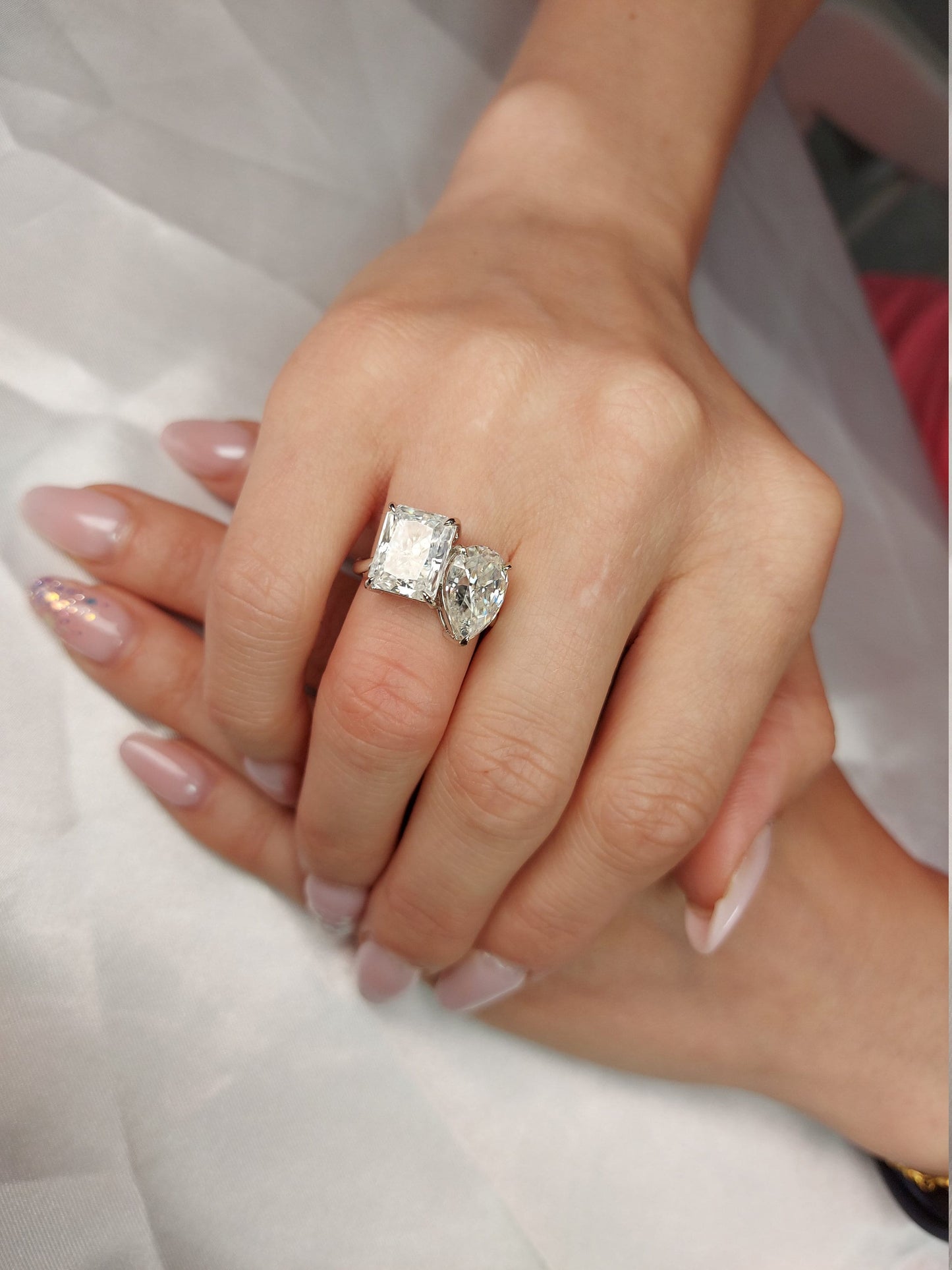 Strahlendes Moissanit Eternity Band Radiant cut Moissanite engagement ring in Gold or Platinum — custom handcrafted by Forever For Love