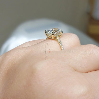 3 Ct IGI Certified Oval Lab Diamond Solitaire Engagement Ring
