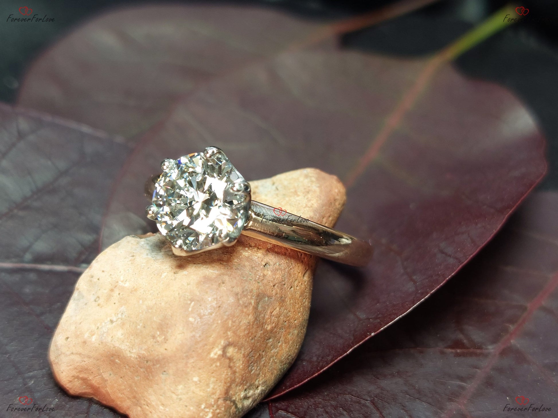 1.9 Ct Round Diamond Solitaire Engagement Ring