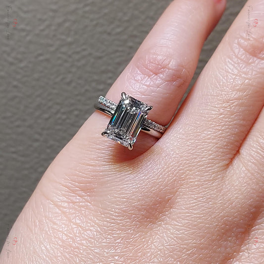 3 Ct Emerald Lab Diamond Solitaire Ring