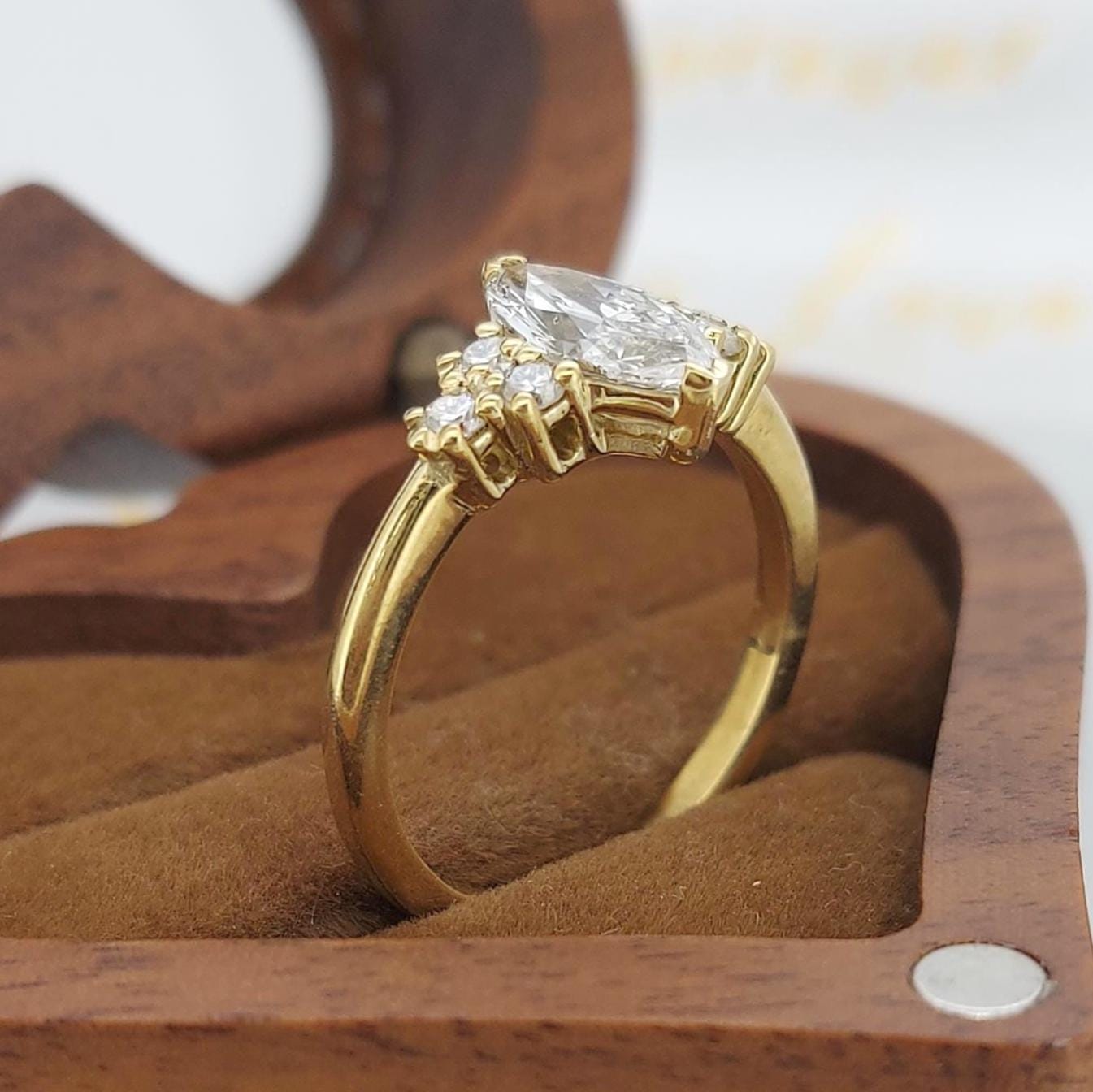 Marquise-Verlobungsring mit Labor-Diamant Marquise cut Moissanite engagement ring in Gold or Platinum — custom handcrafted by Forever For Love