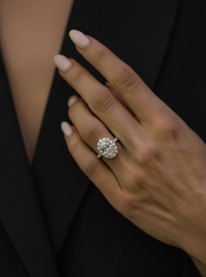3.5 Ct IGI Certified Oval Lab Diamond Solitaire Ring