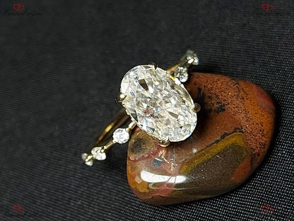 4 Ct Oval Diamond, Moissanite Engagement Ring
