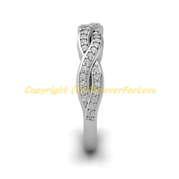 Runder Eternity-Ring mit natürlichen Diamanten Round cut Moissanite engagement ring in 935 Argentium Silber — custom handcrafted by Forever For Love
