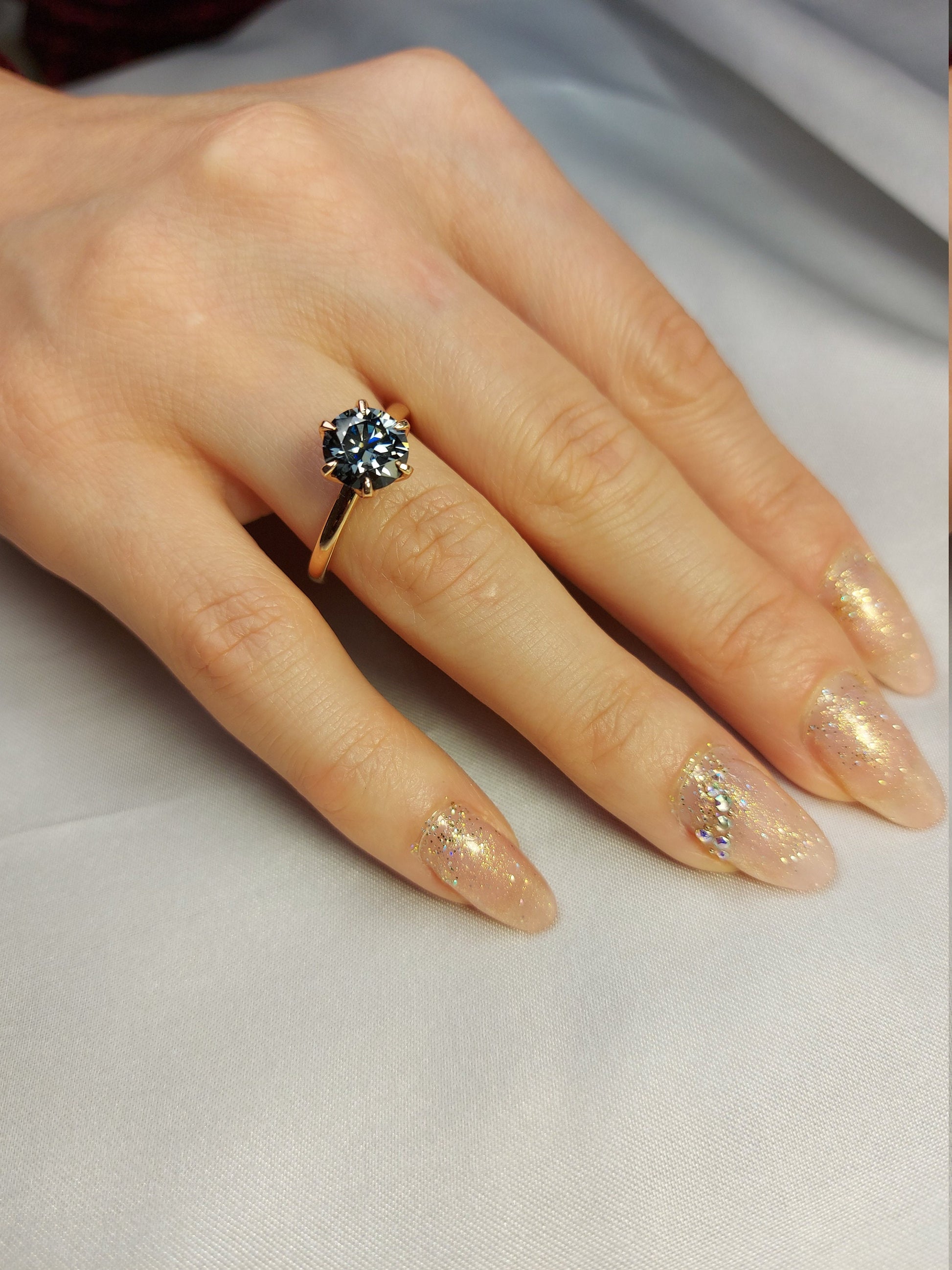 2 Ct Round Moissanite Solitaire Engagement Ring