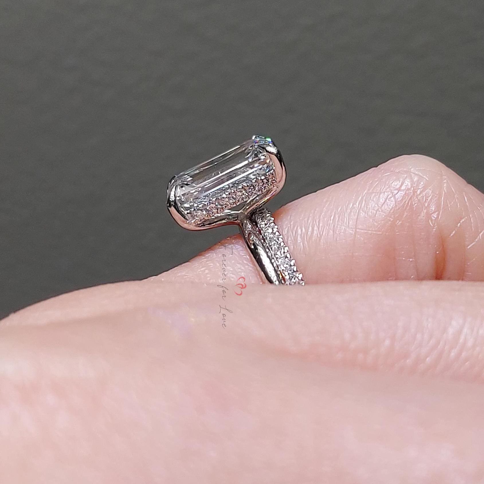 3 Ct Emerald Lab Diamond Solitaire Ring