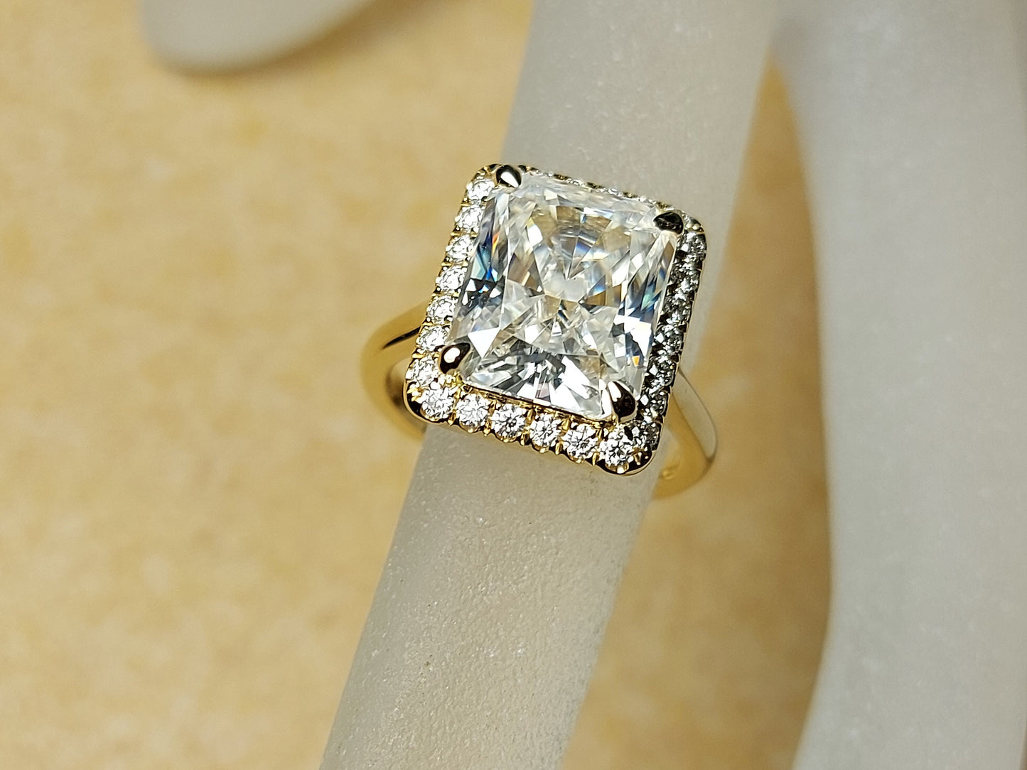 Bague de fiançailles auréole radiant de 5 carats Radiant cut 1Ct Moissanite taille brillant engagement ring in Gold or Platinum — custom handcrafted by Forever For Love