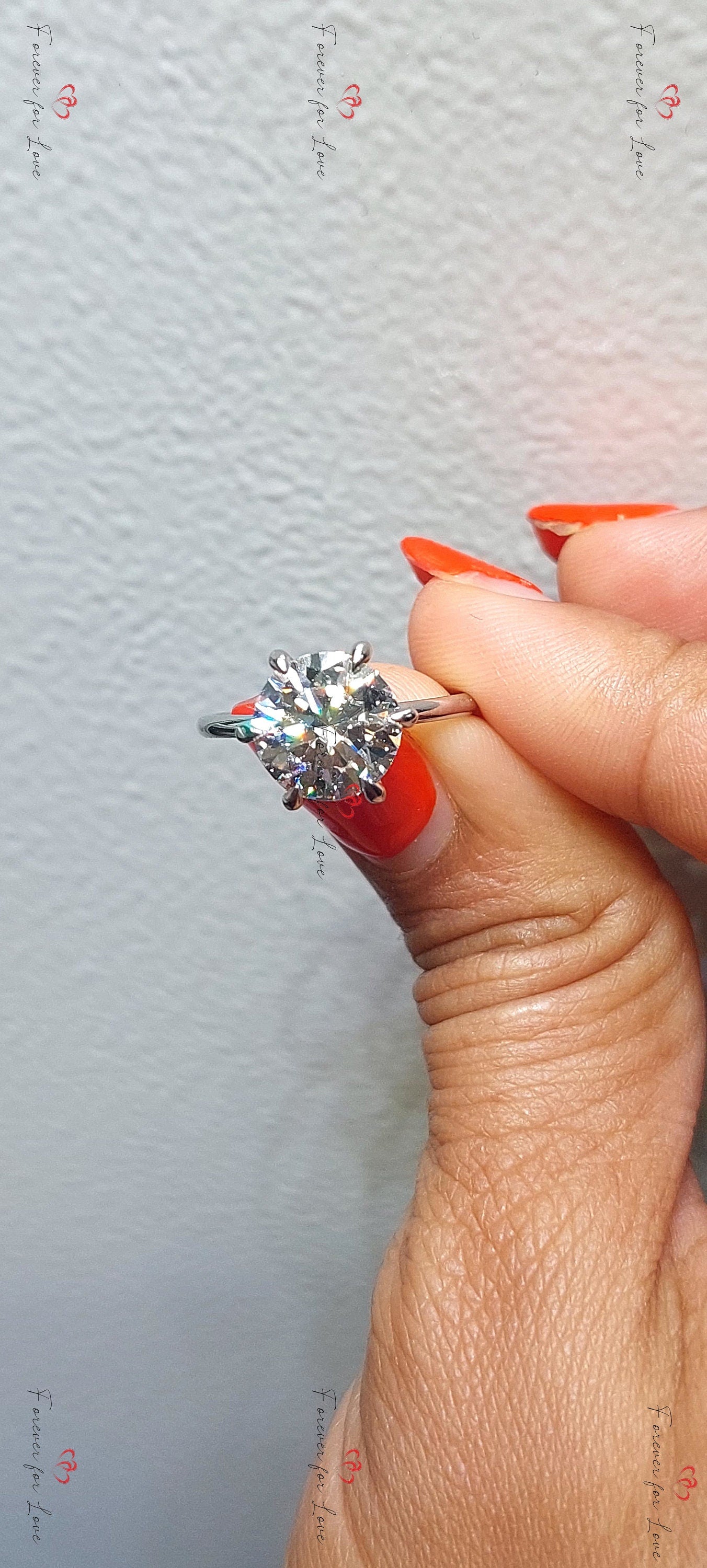 3 Ct IGI Certified Round Lab Diamond Solitaire Engagement Ring
