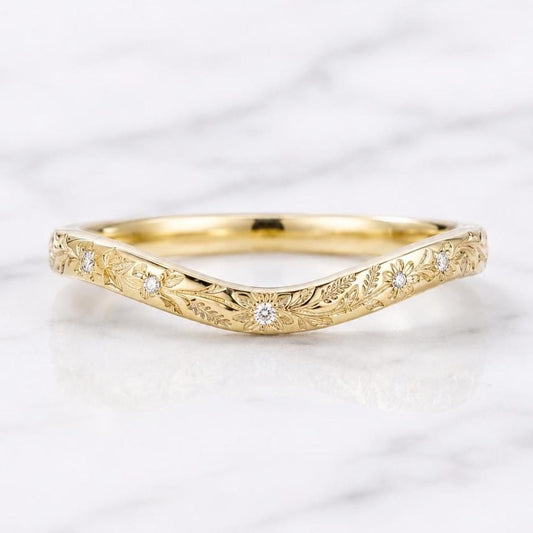 Floral Chevron Diamond Wedding Band, V Shaped Ring, Lab Diamond, Dainty Stacking Ring, Minimalist Floral Wedding Band, Gift for Her