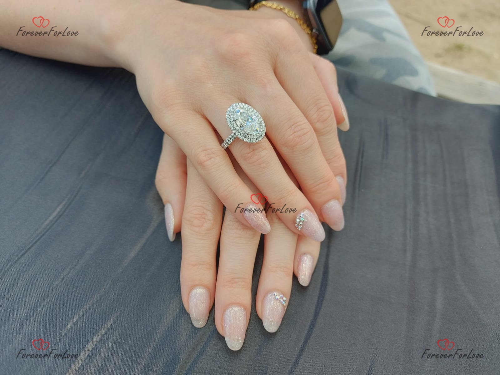 5 Ct Oval Diamond Halo Engagement Ring