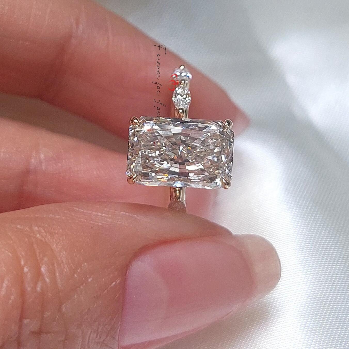 3.5 Ct IGI Certified Radiant Lab Diamond Solitaire Engagement Ring