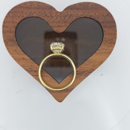 4 Ct Oval Diamond, Moissanite Halo Engagement Ring