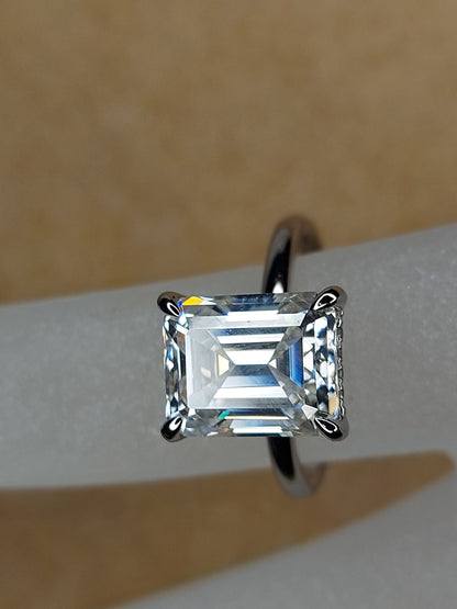 4 Ct Emerald Diamond, Moissanite, Emerald Solitaire Engagement Ring