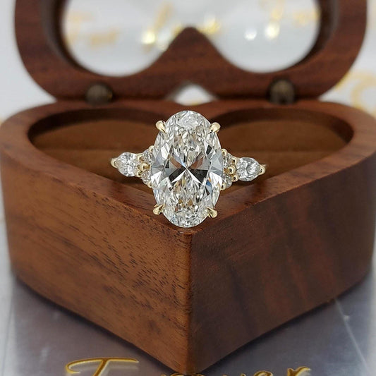 4.5 Ct IGI Certified Oval Lab Diamond Engagement Ring