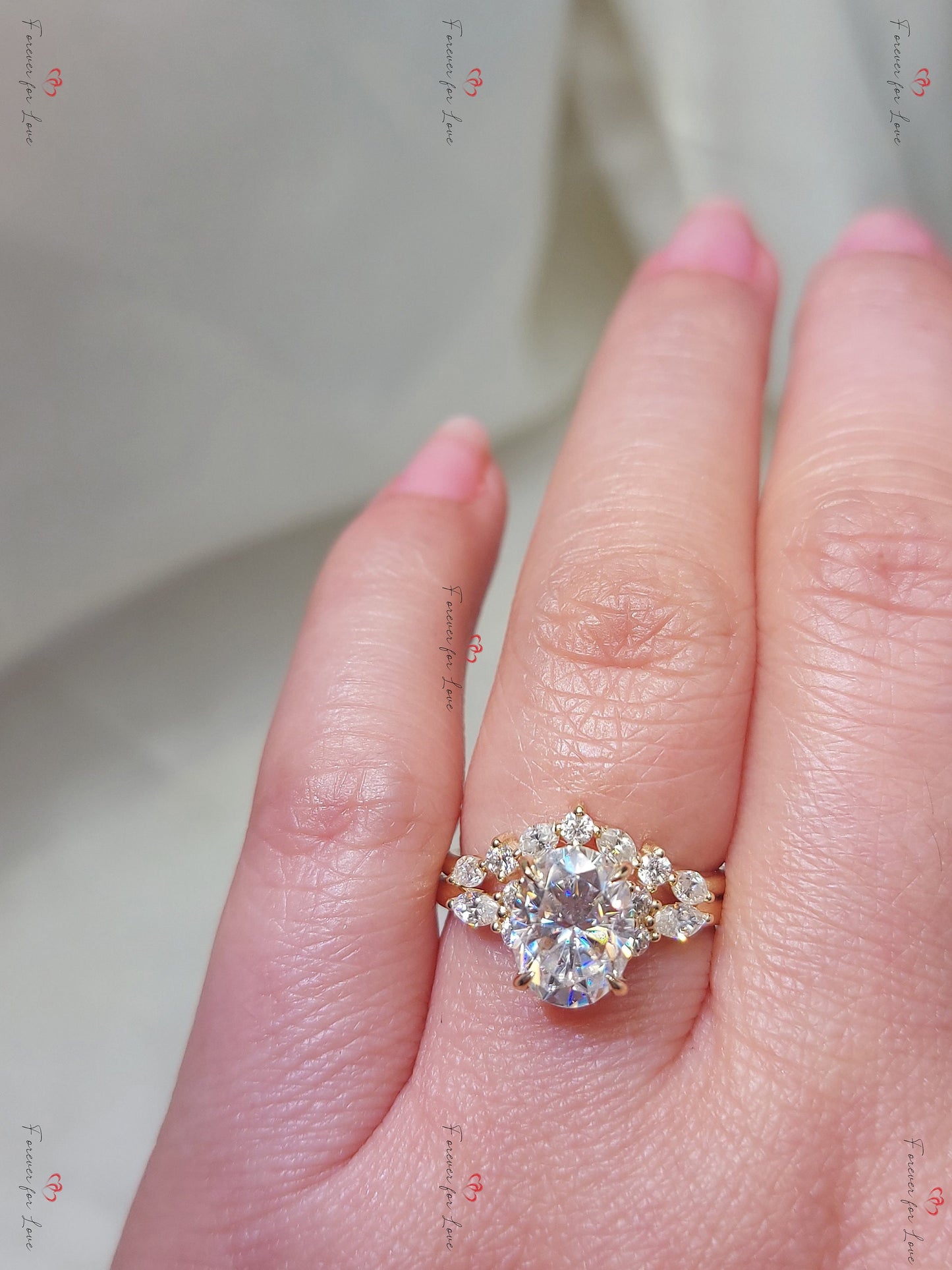 Alliance Éternité Ovale 3 Ct Moissanite Oval cut Moissanite taille brillant engagement ring in Gold or Platinum — custom handcrafted by Forever For Love