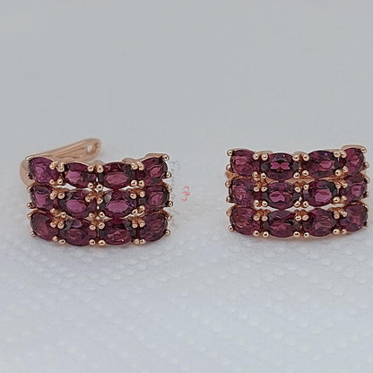 Créoles Grenat Huggies, Boucles d'Oreilles Huggies Rouges en Or 14 carats Petites Créoles avec Pierres Rouges, Cadeau Unique pour Femme