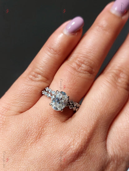 2Ct Oval Cut Wedding Set in white Gold, Crushed Ice Oval Bridal Set, Moissanite Oval Cut Bridal Set, Moissanite bridal Set.
