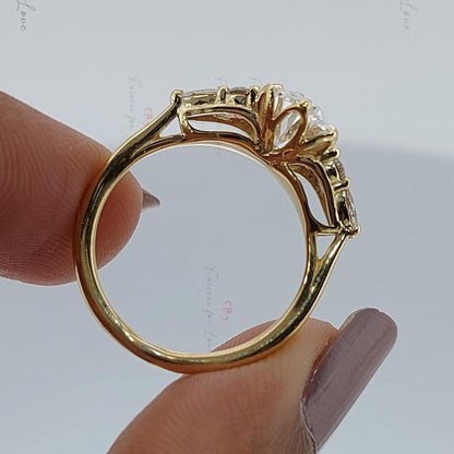 Oval Lab Diamond Engagement Ring