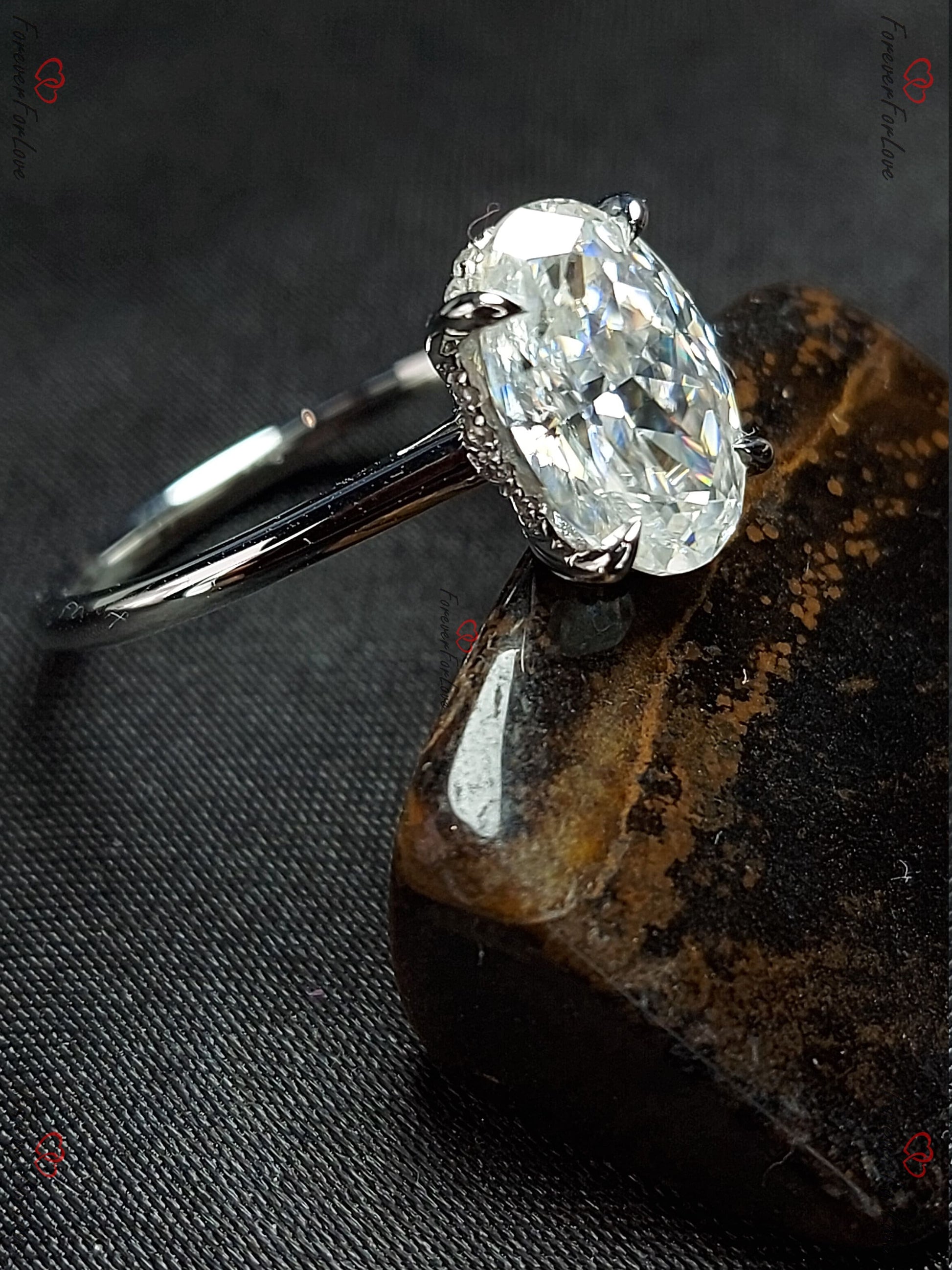 2.8 Ct Oval Moissanite Engagement Ring
