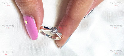 Round Natural Diamond Engagement Ring