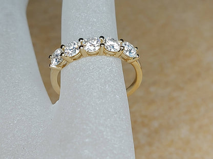 2 Ct Round Moissanite Wedding Band