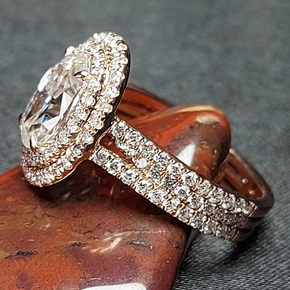 2.59 Ct IGI Certified Oval Lab Diamond Engagement Ring