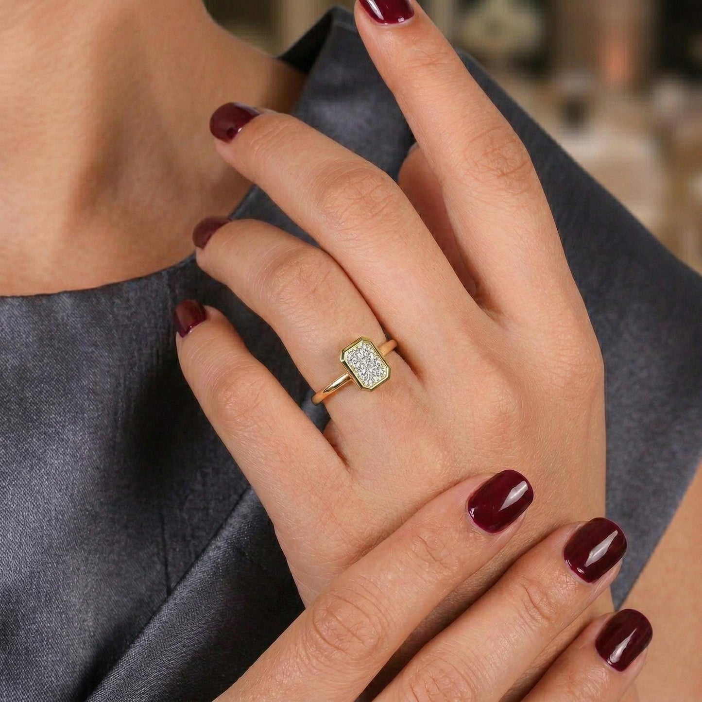 Bague de Fiançailles Solitaire en Diamant de Laboratoire Radiant Certifié IGI Radiant cut 1Ct Moissanite taille brillant engagement ring in Gold or Platinum — custom handcrafted by Forever For Love