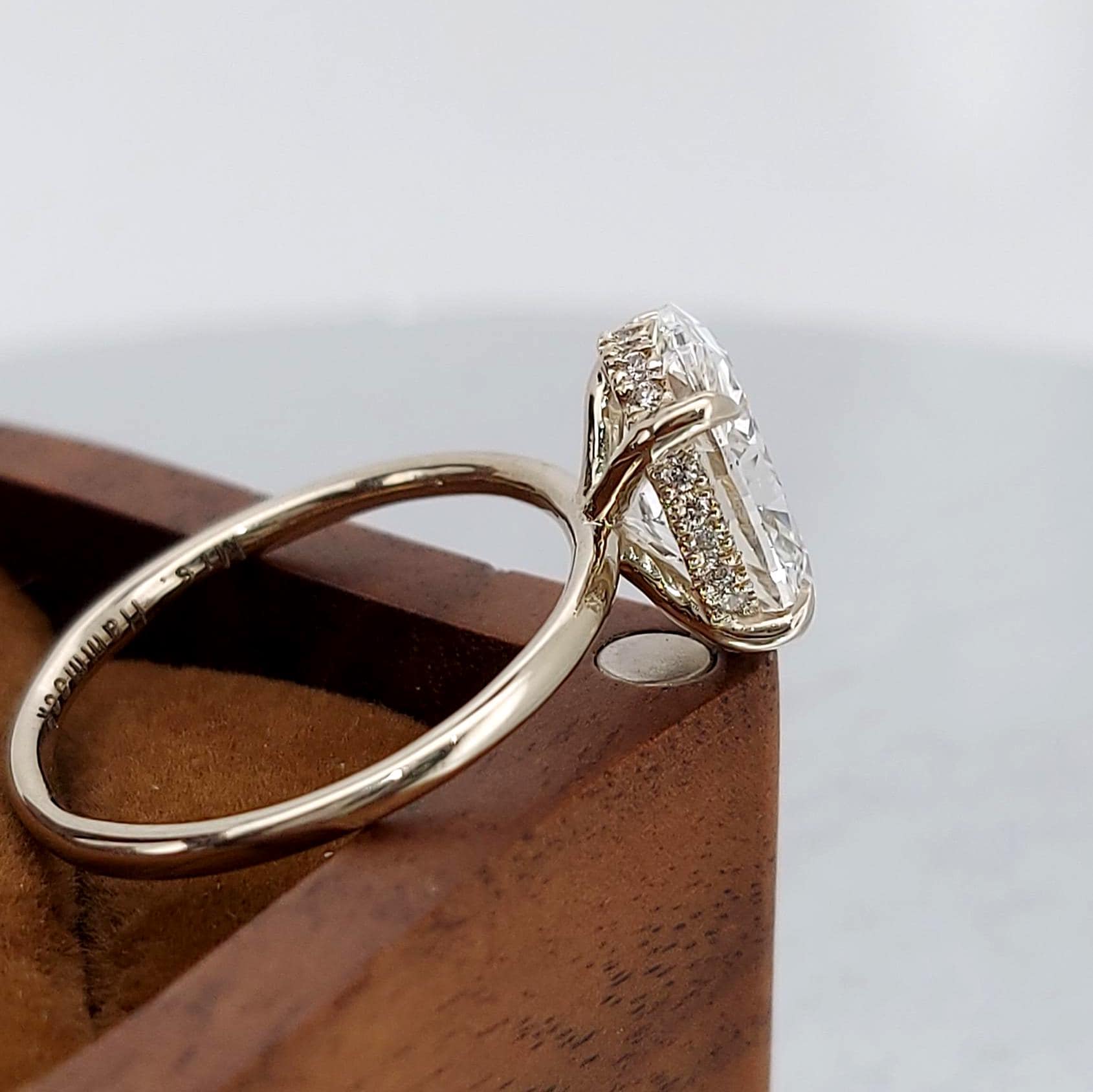 3 Ct IGI Certified Oval Lab Diamond Solitaire Engagement Ring