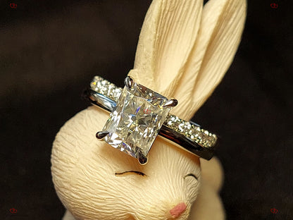 2 Ct Radiant Moissanite Eternity Band