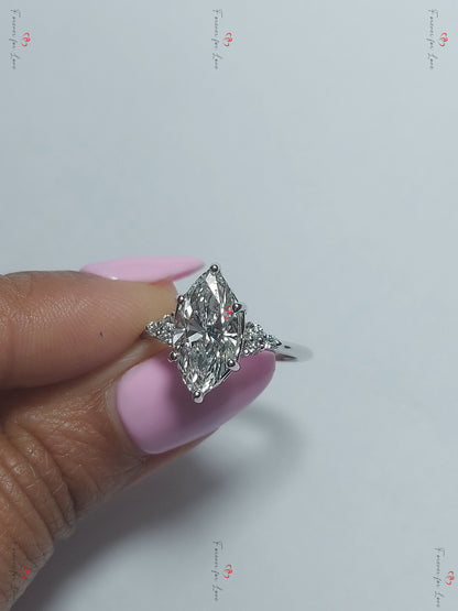 2 Ct IGI Certified Marquise Lab Diamond Engagement Ring