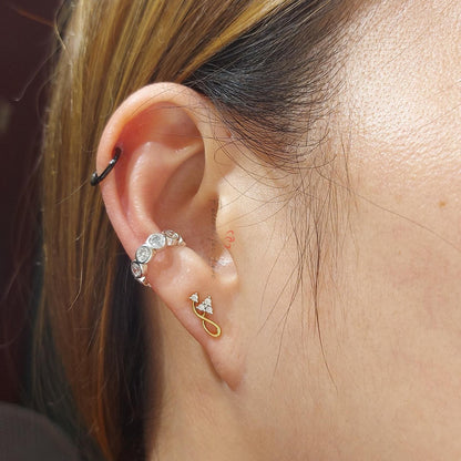 14K Gold Echte Diamant-Ohrmanschette, 3 MM Diamant-Ohrmanschettenohrringe, Knorpelpiercing-Ohrring, Klassische Hochzeits-Ohrringe