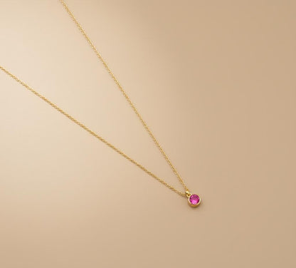 Halskette aus 14 Karat Gold mit rosa Edelstein, Lünettenhalskette, kleiner Edelstein, massive Goldkette, perfektes Geschenk, zarte Anhängerkette