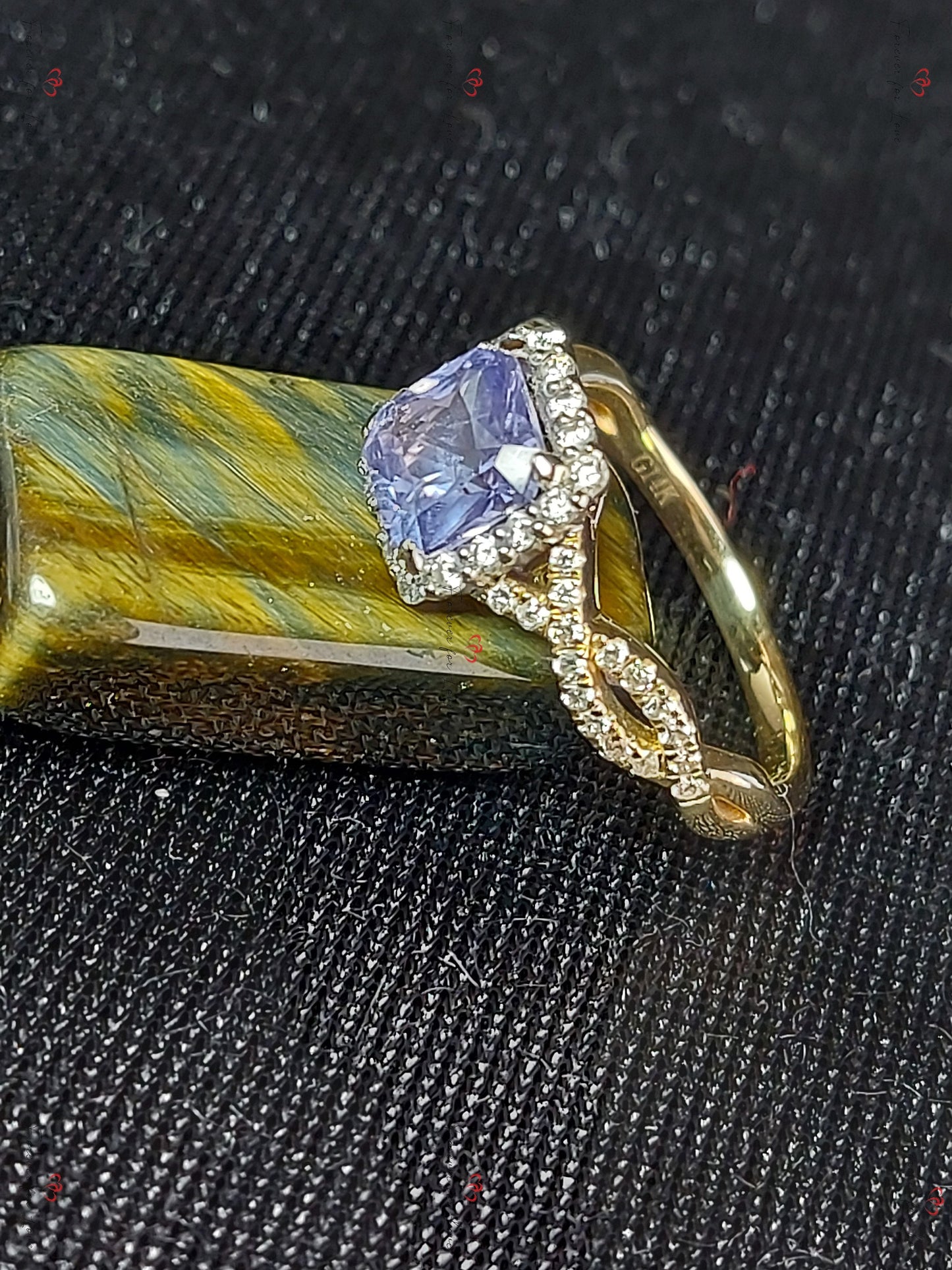 Marquise-Verlobungsring mit blauem Saphir Marquise cut Moissanite engagement ring in 935 Argentium Silber — custom handcrafted by Forever For Love