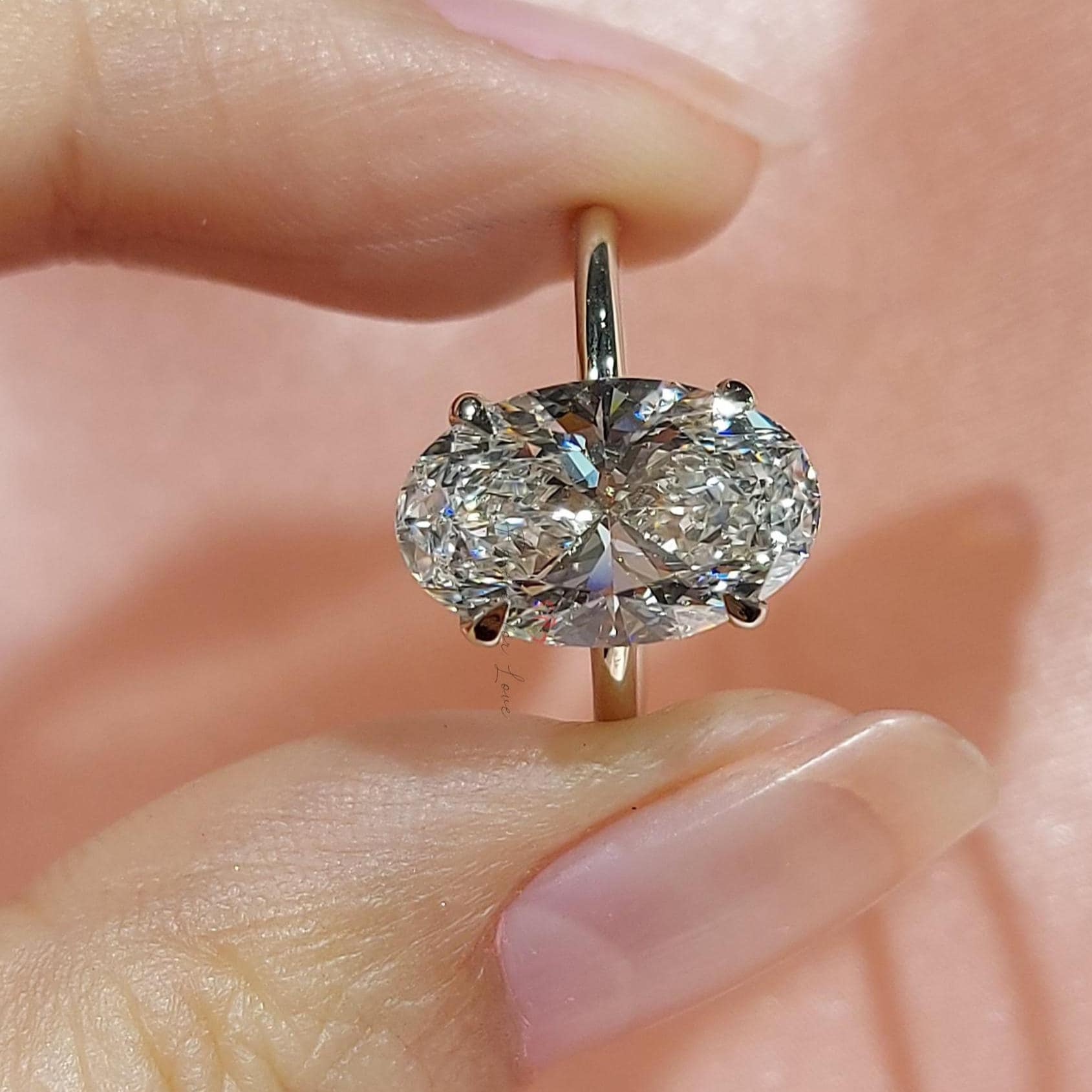 4 Ct IGI Certified Oval Diamond Engagement Ring