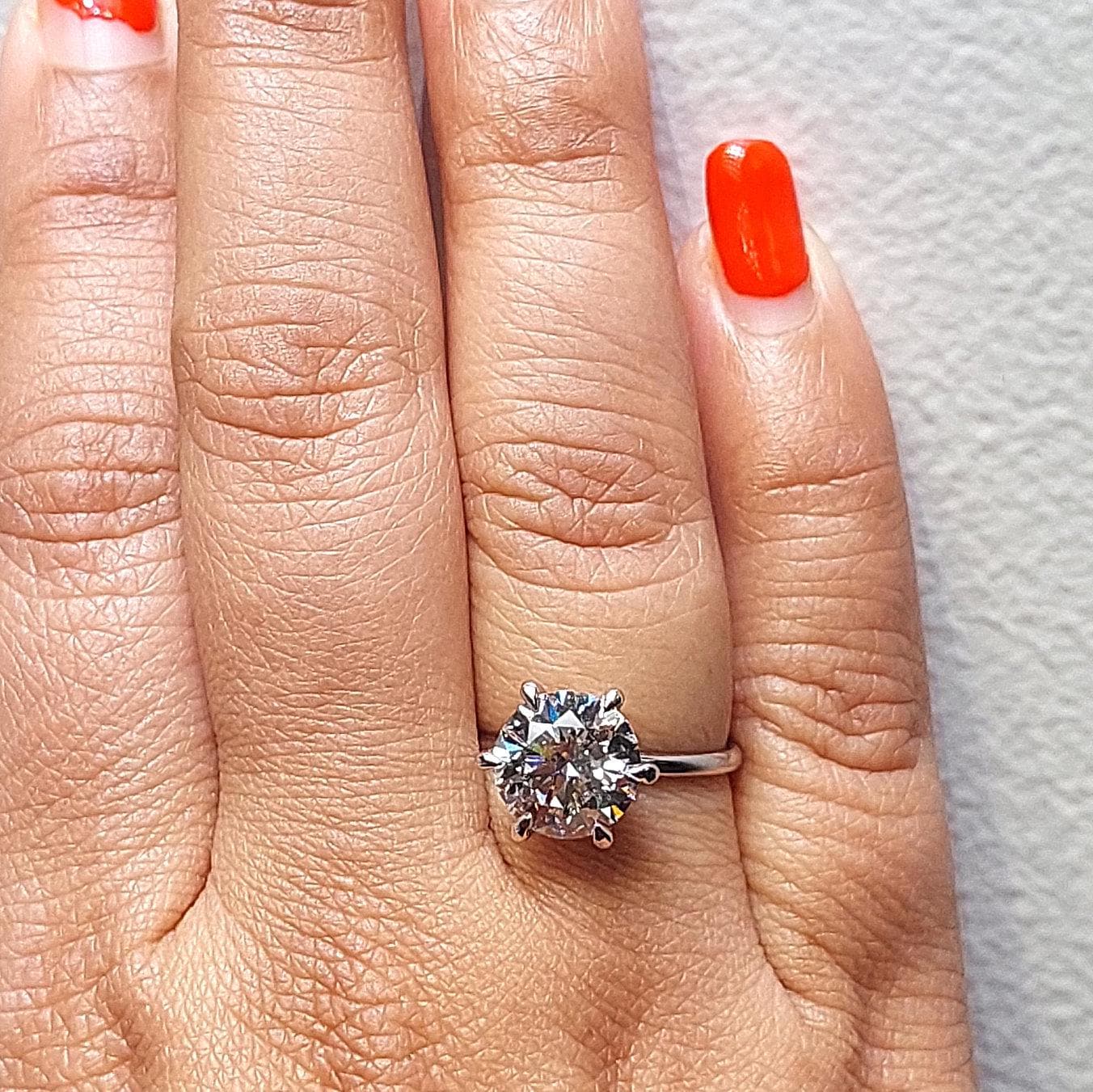 4 Ct Round Diamond Solitaire Engagement Ring