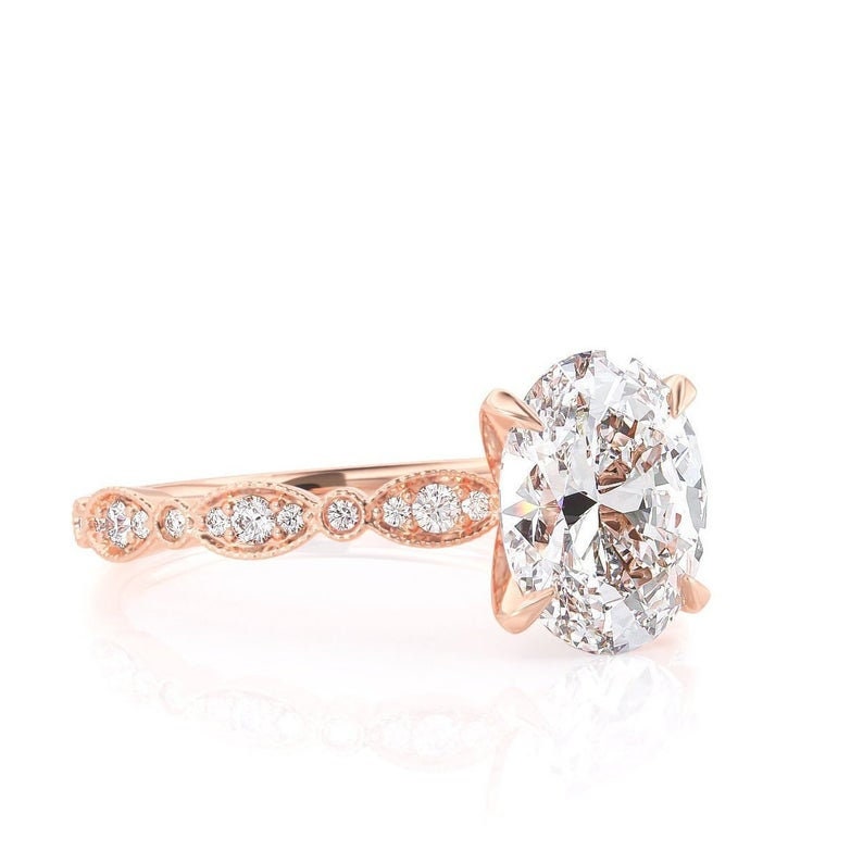 1 Karat Vintage Moissanit Oval Verlobungsring, 7*5mm Moissanit und Diamant Solitaire Art Deco Ring, Rosegold Moissanit Ring Oval cut Moissanite engagement ring in 935 Argentium Silber — custom handcrafted by Forever For Love