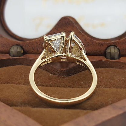 4.5 Ct Emerald Lab Diamond Engagement Ring