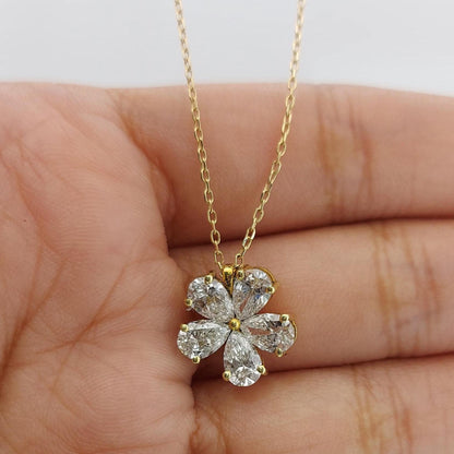1.25 Karat Birnenförmige Labordiamant Blumenkette, Solitär Diamant Halskette, Massivgold Schmuck, Blumenanhänger, Perfektes Geschenk für Sie