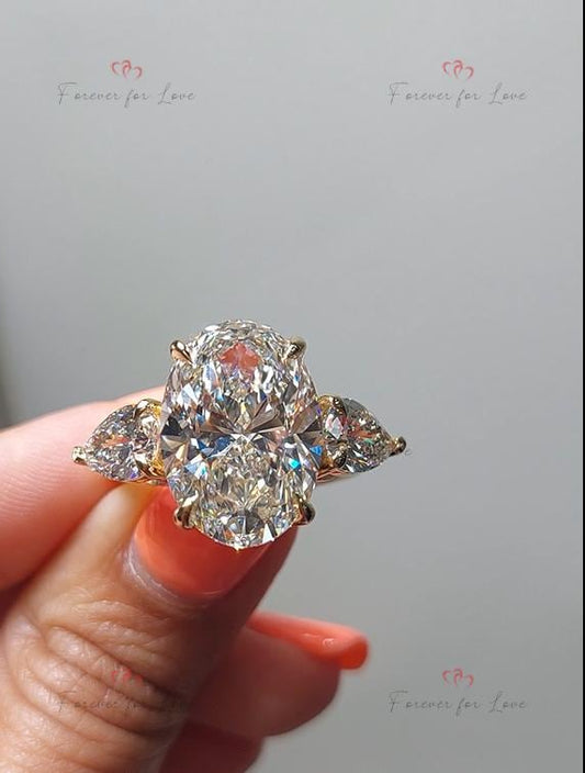 12 Ct IGI Certified Oval Diamond Three Stone Engagement Ring