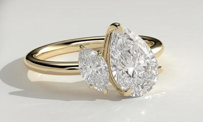 Pear Lab Diamond Engagement Ring