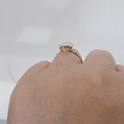 4 Ct IGI Certified Oval Lab Diamond Solitaire Engagement Ring