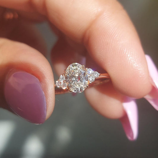 1.5 Ct Oval Diamond Engagement Ring