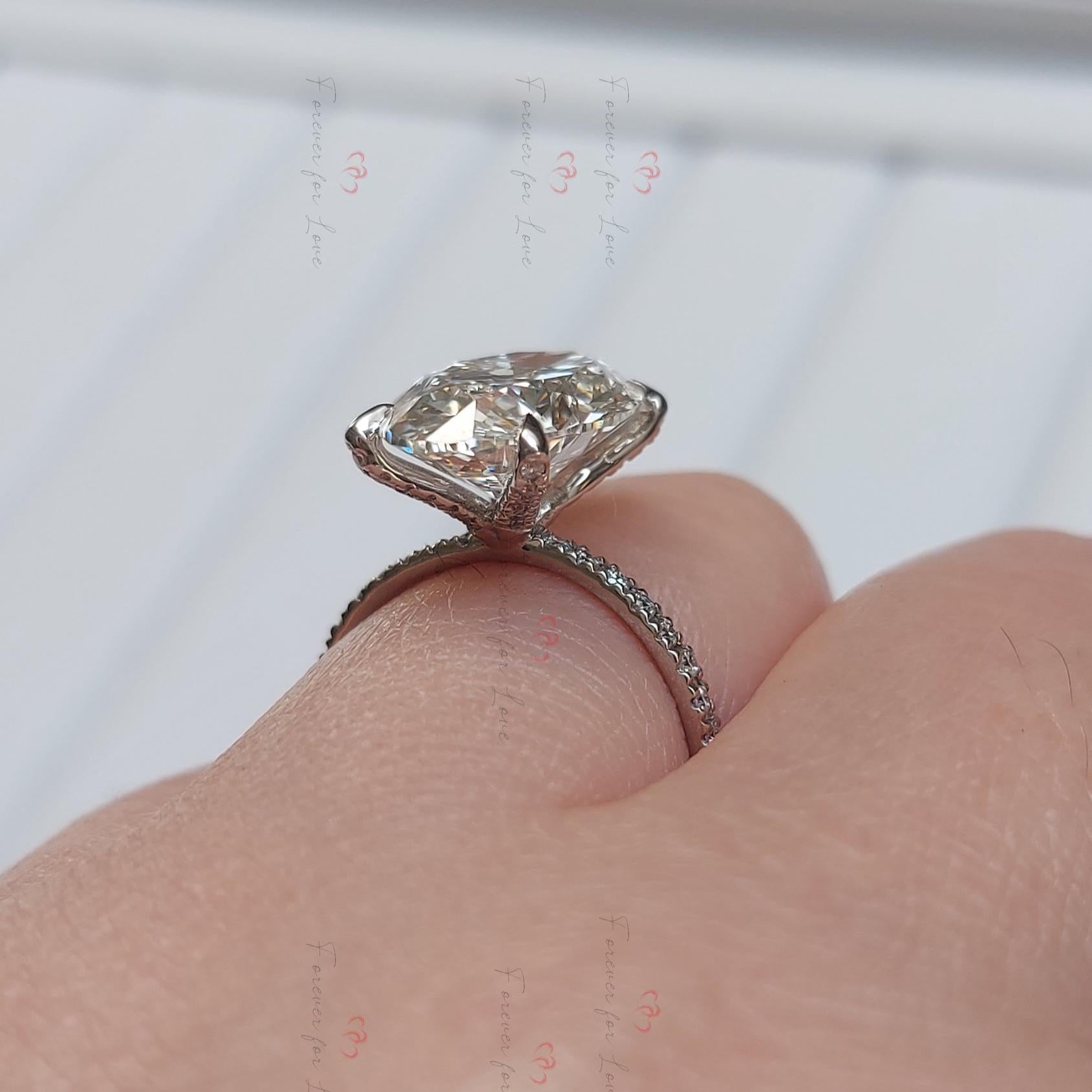 7 Ct Oval Diamond, Moissanite Engagement Ring