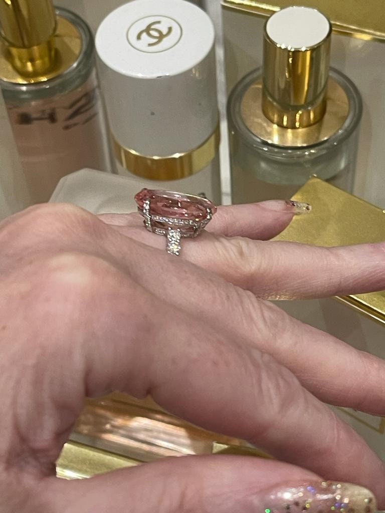 10 Ct Oval Pink Sapphire Engagement Ring