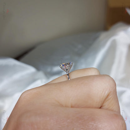 3 Ct IGI Certified Round Lab Diamond Solitaire Engagement Ring