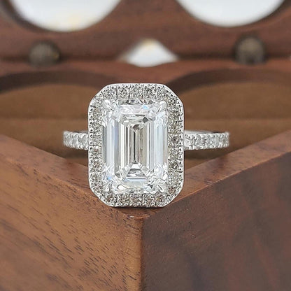 2.3 Ct IGI Certified Emerald Lab Diamond Halo Engagement Ring