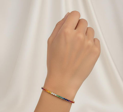 Tennisarmband mit Saphiren in 14K Multi-Color, Regenbogen-Saphir-Armband, Rundes Regenbogen-Farbverlauf-Ombre-Armband mit natürlichen Saphiren, Geschenk für sie