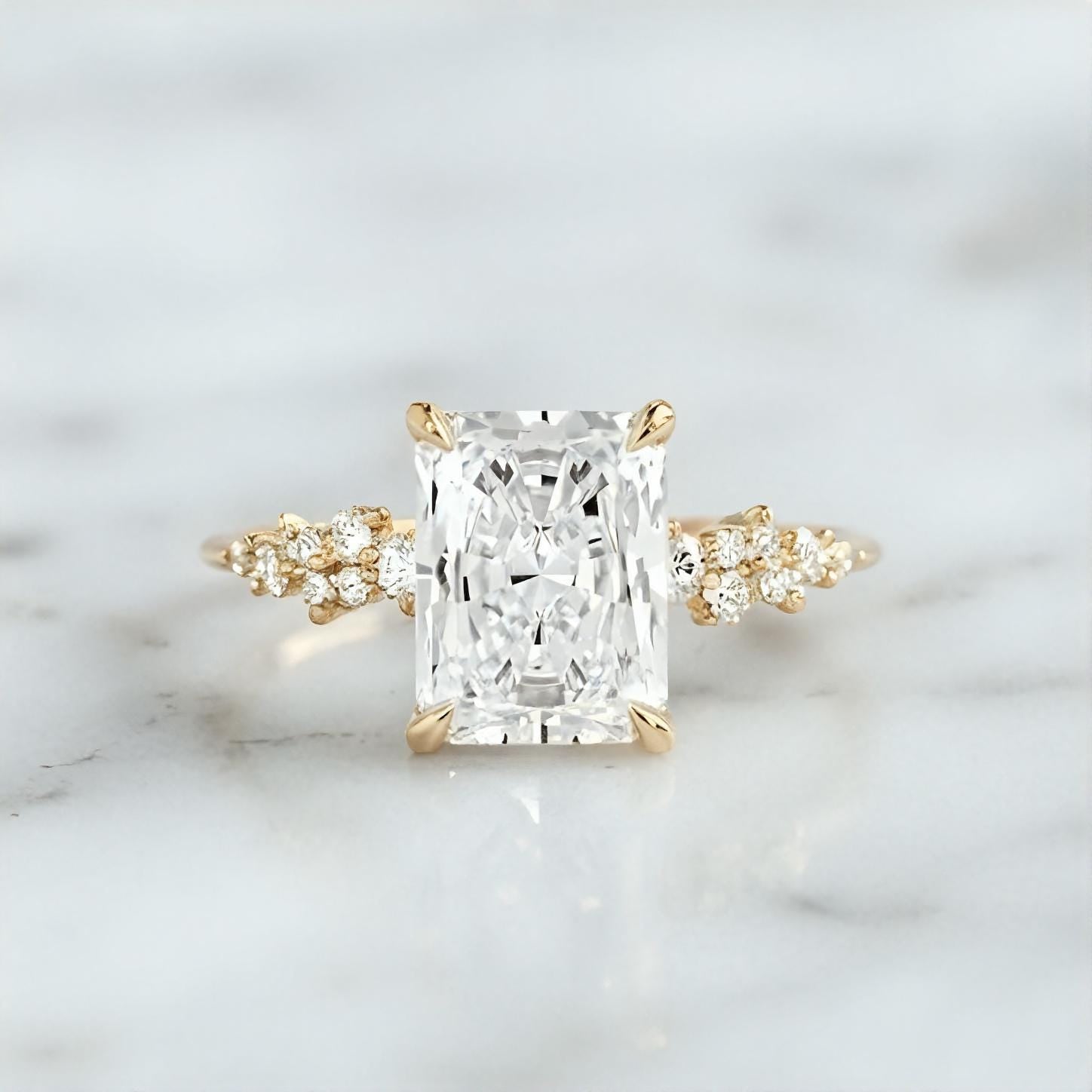 3.5 Ct IGI Certified Radiant Lab Diamond Solitaire Engagement Ring